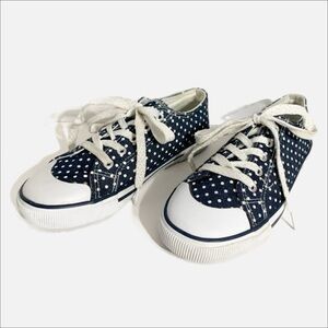 Austin Trading Company Low Top Polka Dot Denim Canvas Sneakers Toe Cap 💙🤍